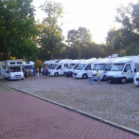 Zajazd Private Suwałki Εξωτερικό φωτογραφία